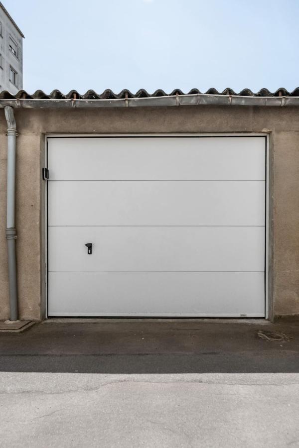 Bel Appartement Avec Garage Sur L'Ile De نانت المظهر الخارجي الصورة